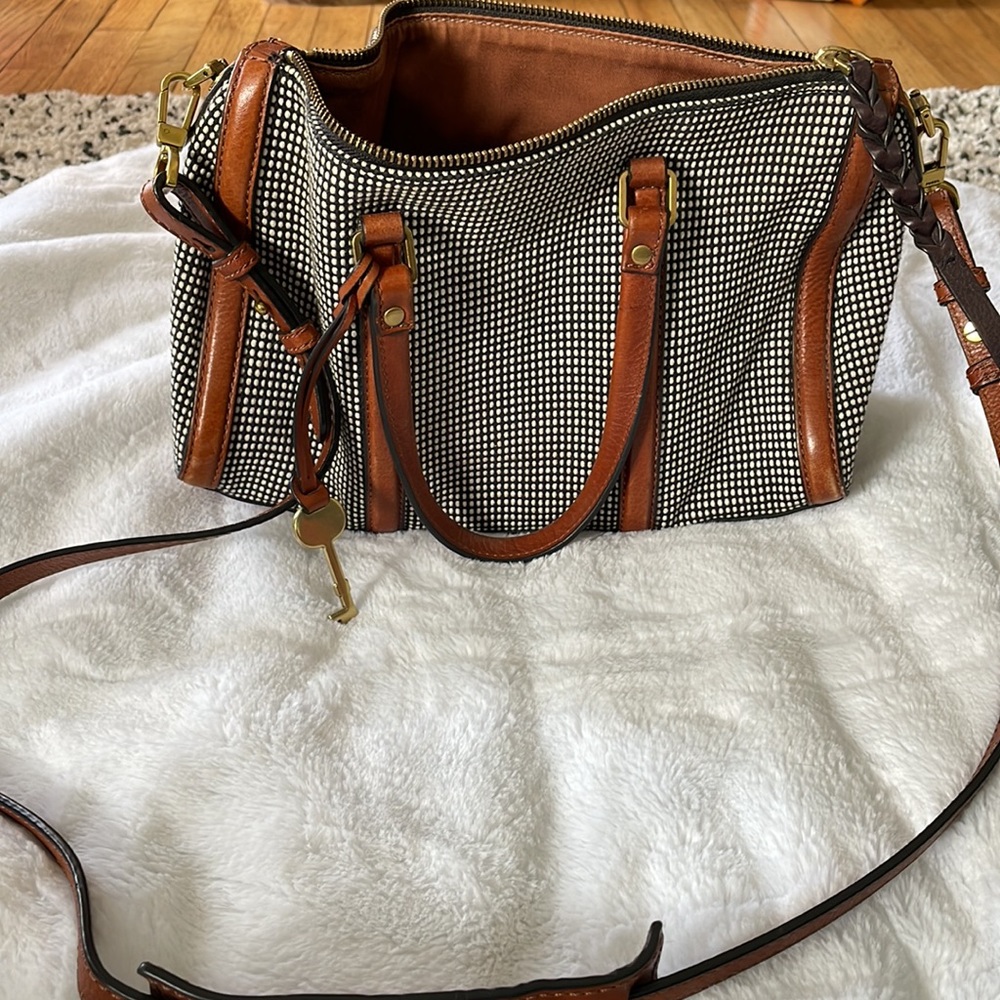 Fossil Shoulder Bag
